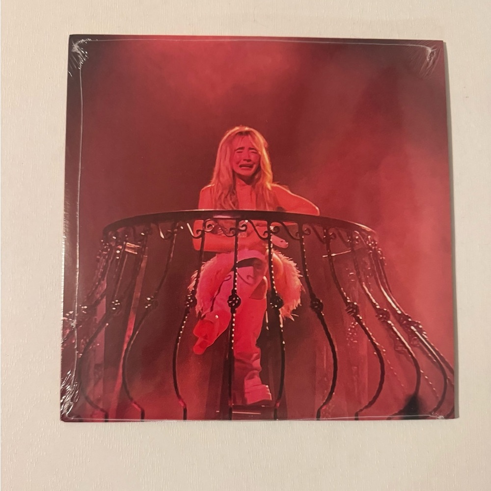 Sabrina Carpenter- Feather 7” vinyl